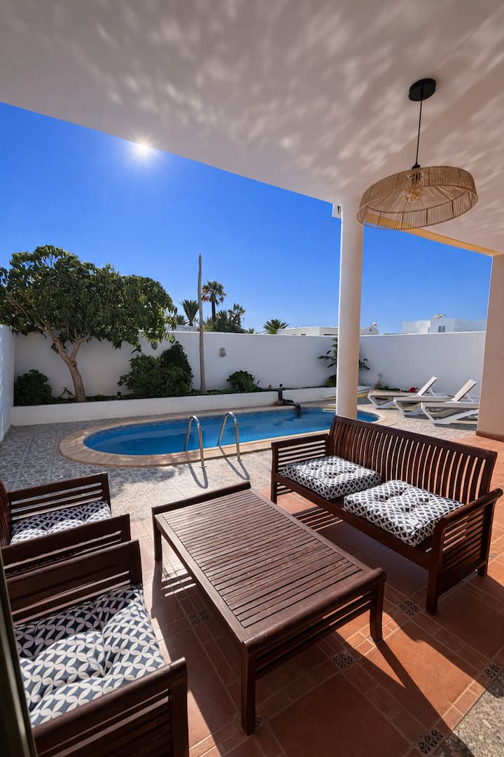 Villa Con Piscina Privada En Puerto Del Carmen - Puerto del Carmen
