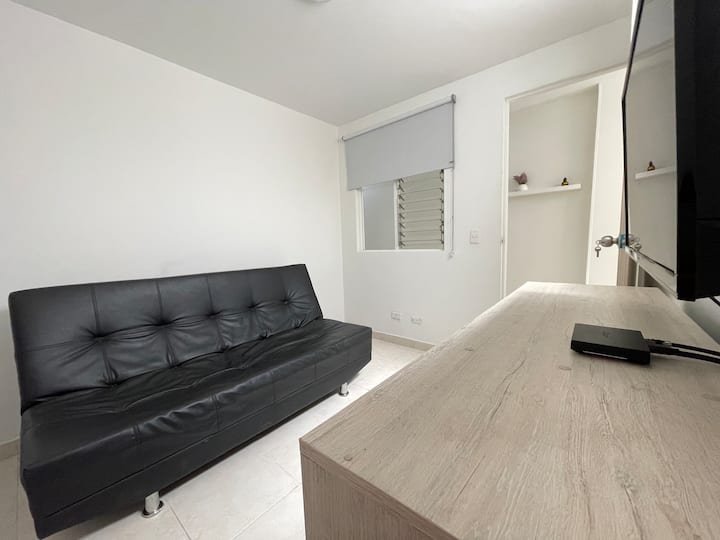 ห้องสำหรับสองคนและห้องดูทีวี 