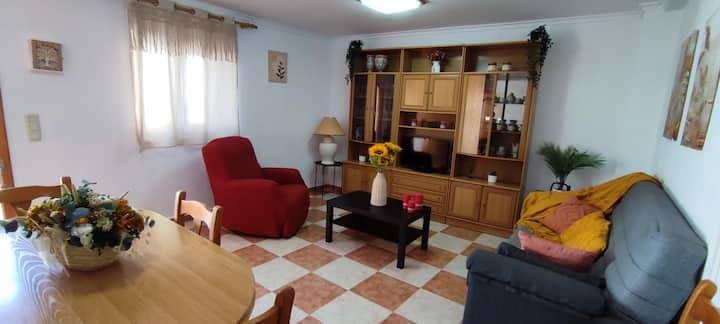 餐厅，配备无线网络和数字电视。 空间宽敞，光线充足。