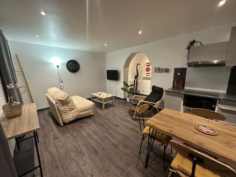 Charming house, La Ville aux Dames.