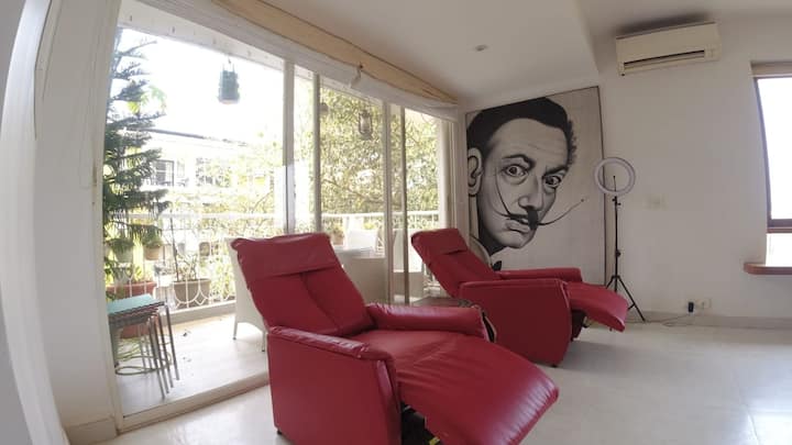 Living room image 6