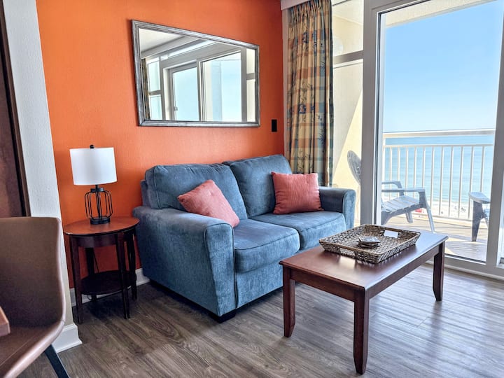 Oceanfront 1br : Stunning Views : Heated Pools - Myrtle Beach, SC