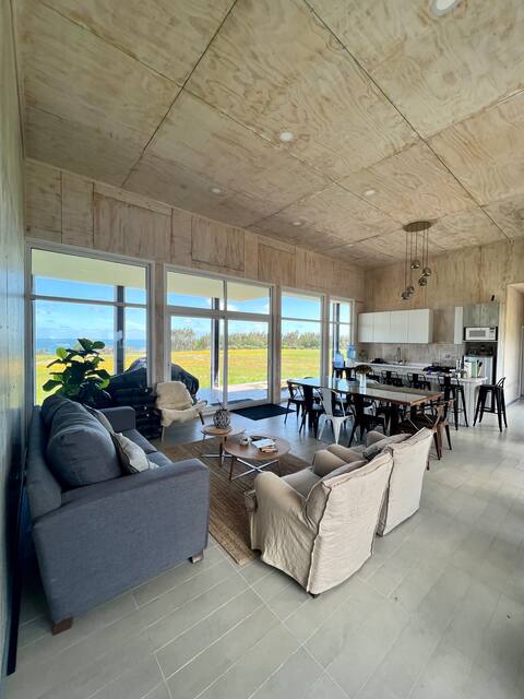 Modern Sea View Shelter
