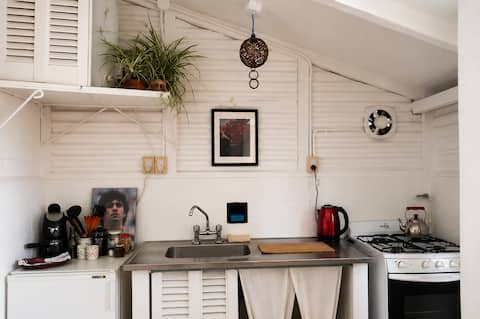Top performing Airbnb: Bataclana. Accommodation in Caminito, La Boca in La Boca