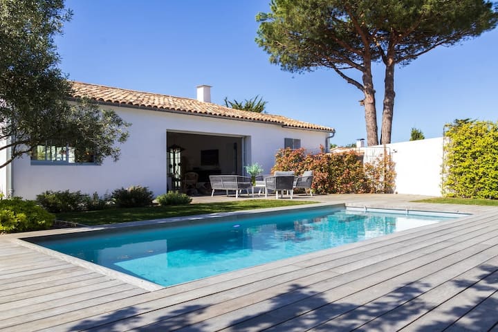 Lockey Conciergerie managed Airbnb listing 1