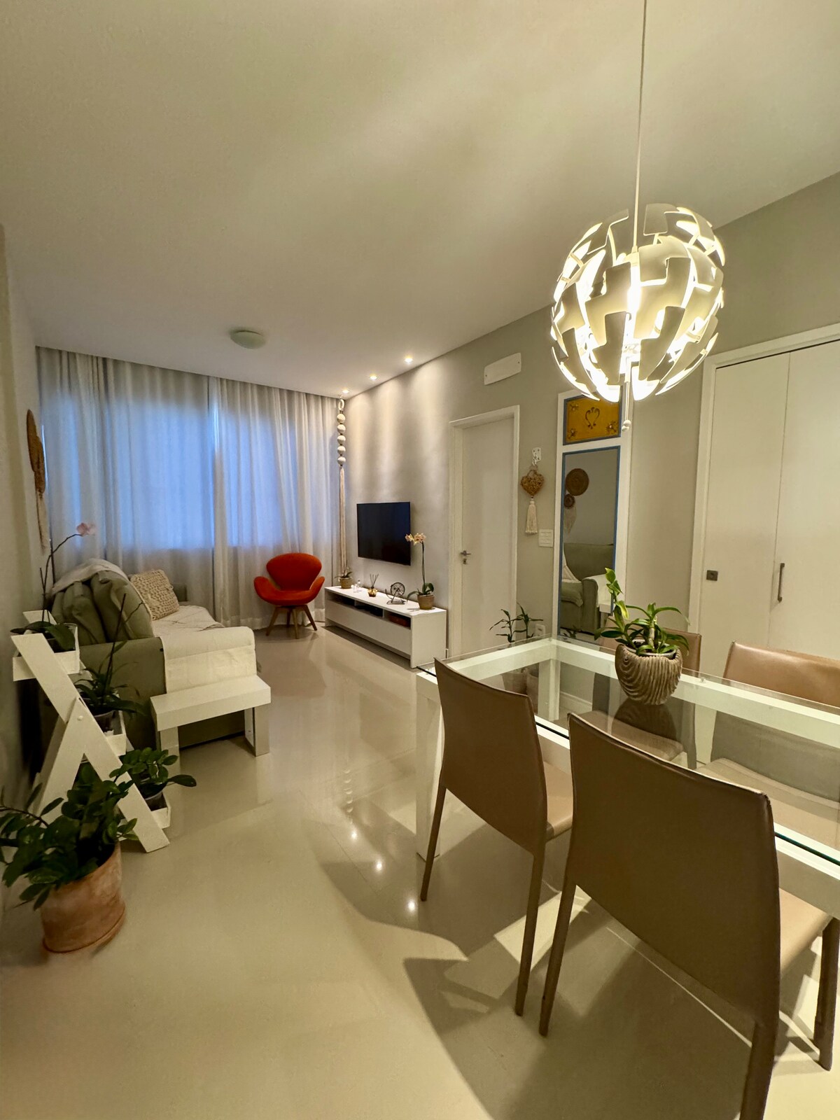 Top Airbnb: View of the Leme and Copacabana Sea! em Leme