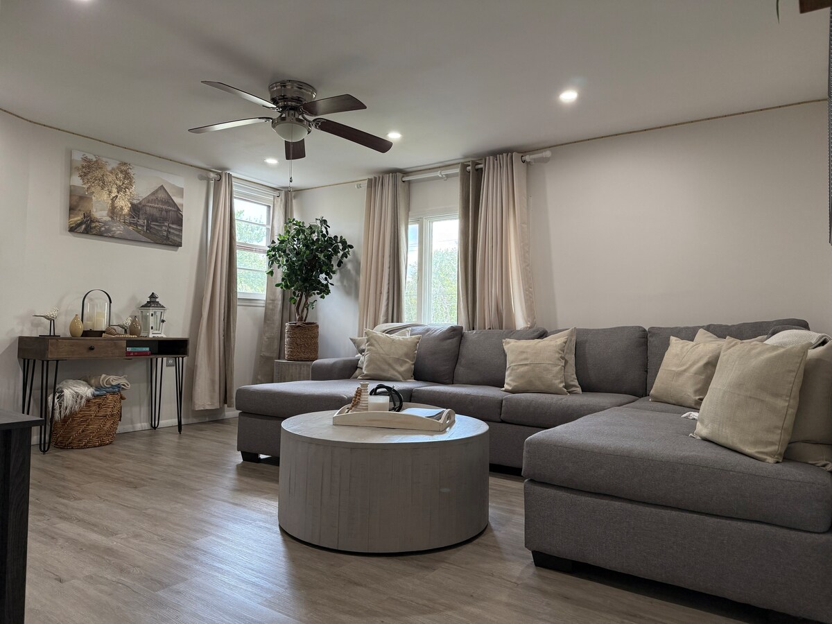 Top performing Airbnb: Brick House Set in Stone in Schenectady