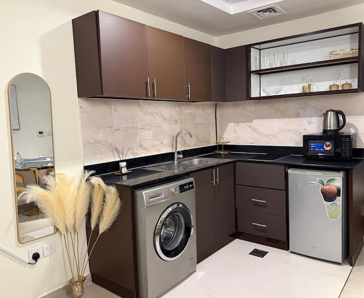 60%off! Studio In Jvc 5 Min To Circle Mall&mg Pub - Dubai