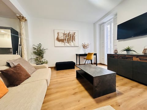Anuncio de Airbnb popular: Apartment 6 pax, 3 bedrooms, 111 sq.m en Centro
