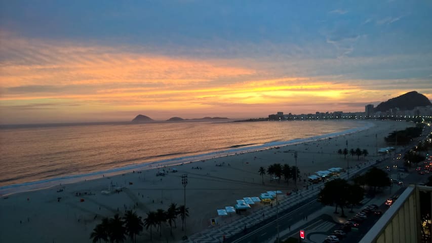 Penthouse Atlântica 96