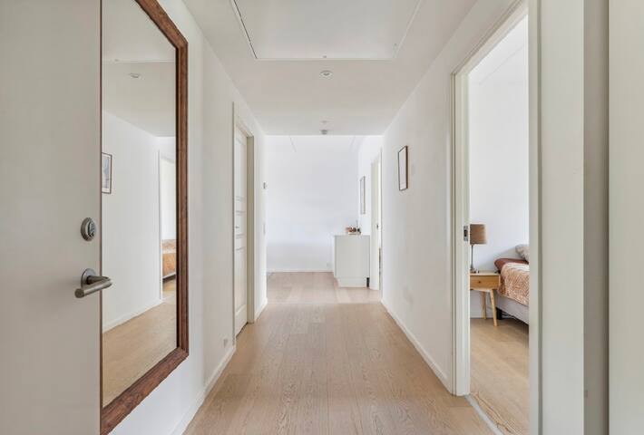 Rolig og hyggelig lejlighed ved kanalerne gallery image 3