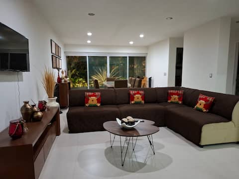 Popular Airbnb listing: Come and enjoy the view and our warm pool! in Tres De Mayo