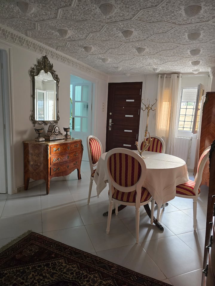 Villa "Tradition D'alger", 140m2, Hydra - Algérie