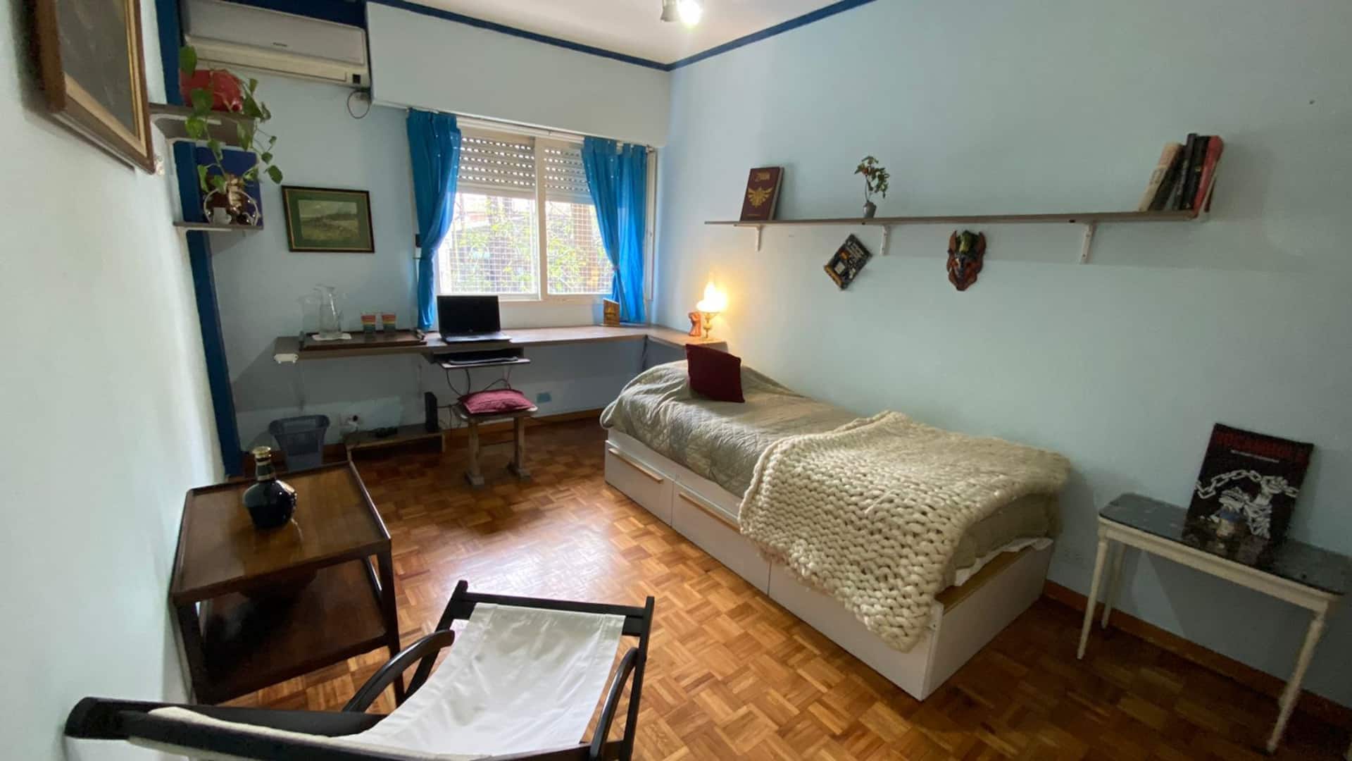 Room in a warm apartment