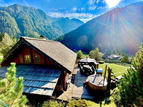 Almhütte with sauna and hot pottery