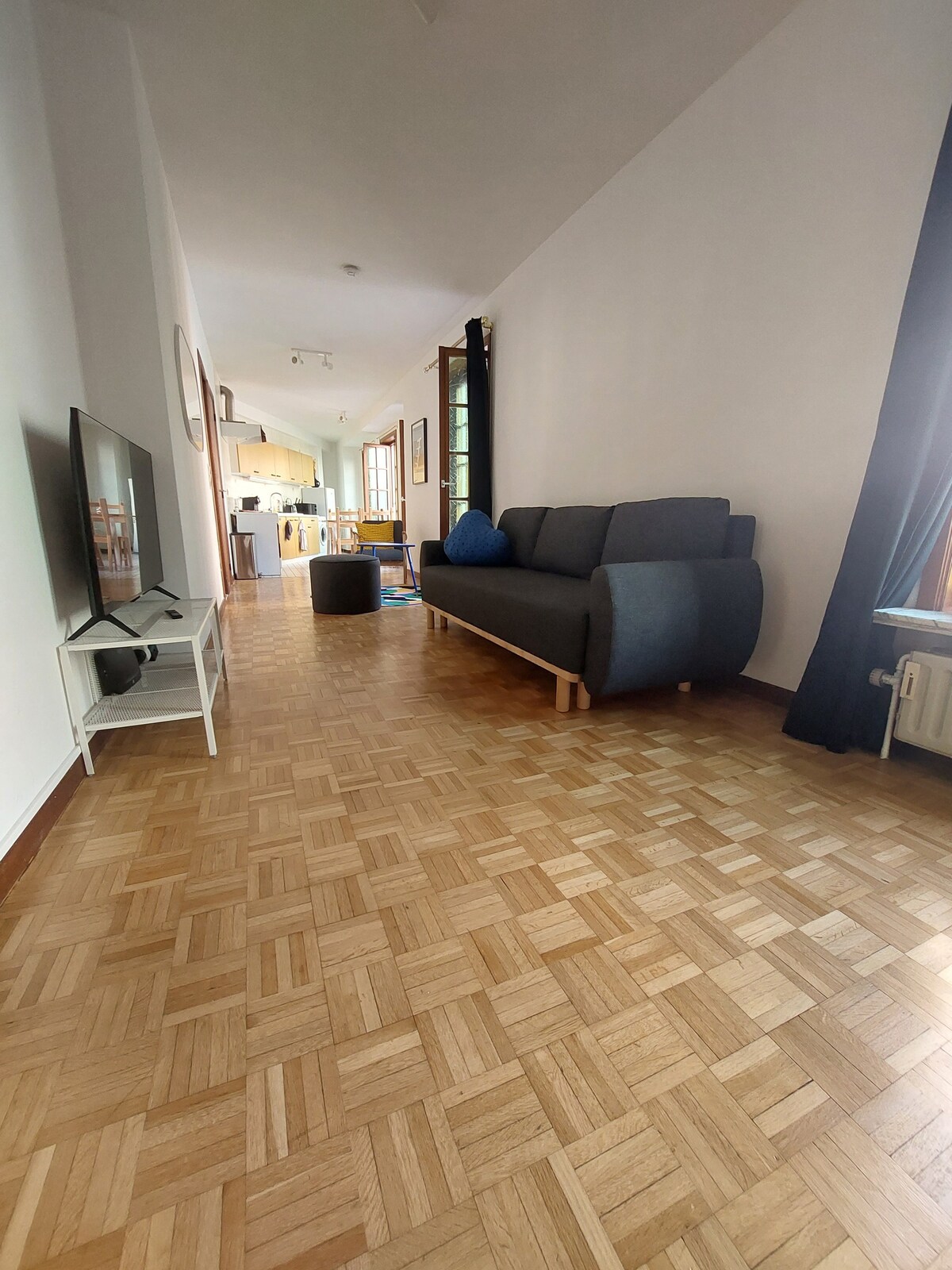 Popular Airbnb listing: Comfy Grand Place nest in Bruxelles Brussel