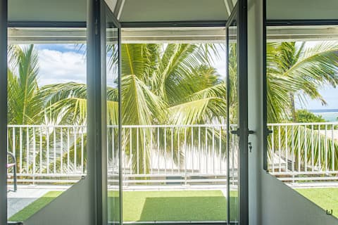 Popular Airbnb listing: The Lagoon Studio in Saint Paul