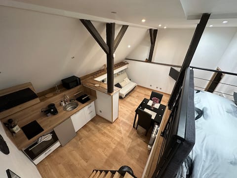 Charming independent studio