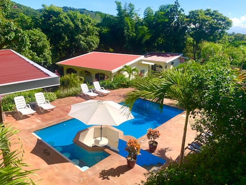 3BR/3BA 2 Kitchens ~2 Whole Homes ~Resort Setting