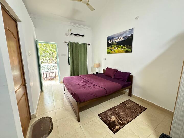 Bedroom 2 image 2
