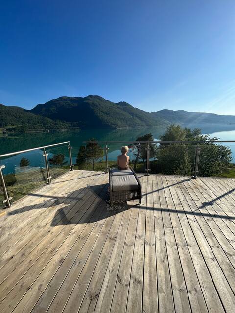 Relaxation, hunting, fishing, views