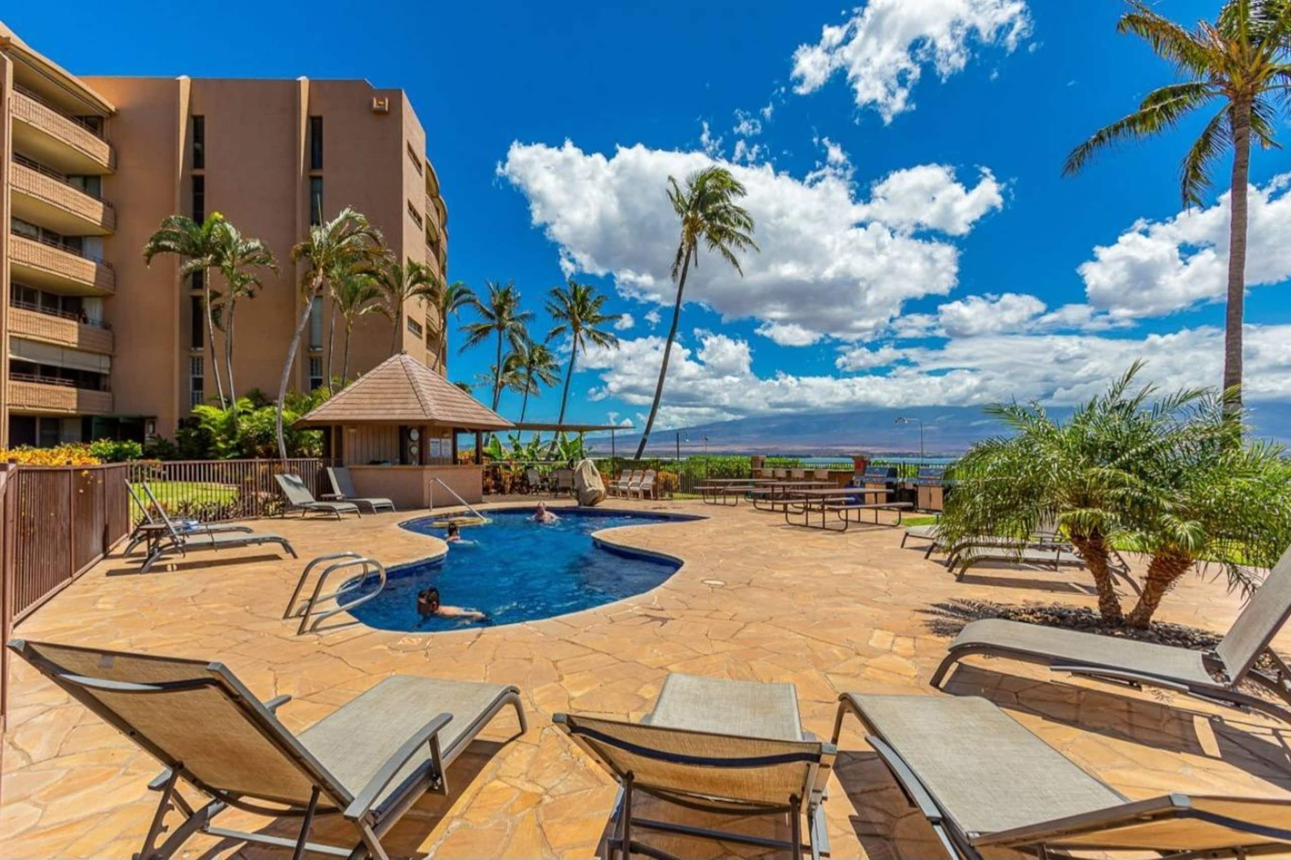 Condo in Wailuku · ★4.83 · 2 bedrooms · 2 beds · 2 baths - Image 21