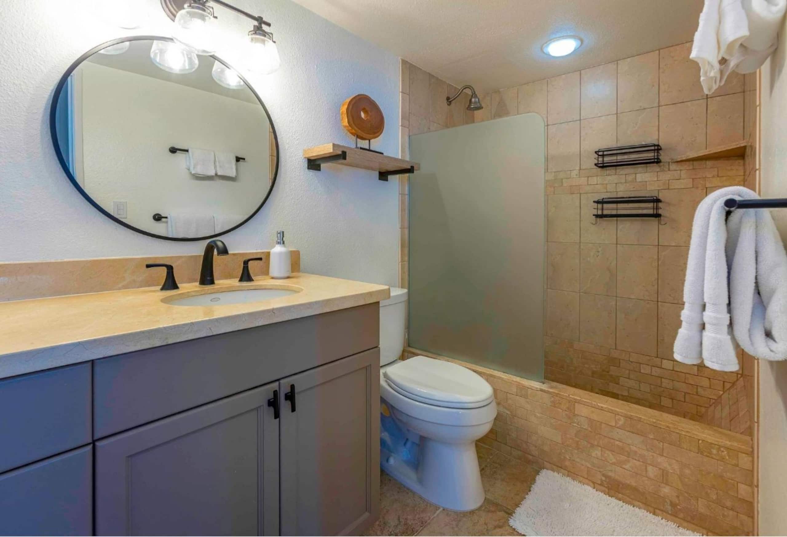Condo in Wailuku · ★4.83 · 2 bedrooms · 2 beds · 2 baths - Image 14