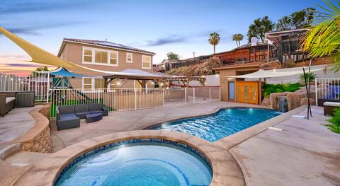 2•KING•BED•Suite•POOL•SPA•SAUNA•Grill•PIT•Sleep 30