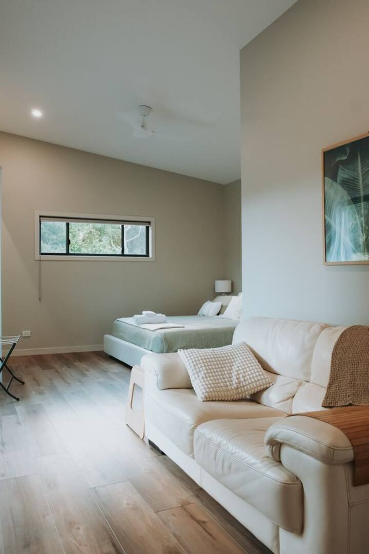 Brookview - Unit 1 Sleeps 2 - Woodford