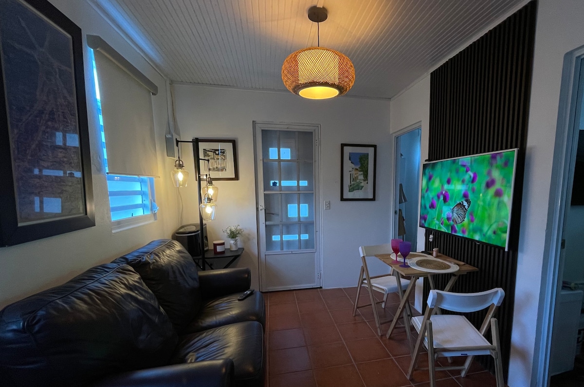 Top performing Airbnb: Little country house close to beach in Arecibo