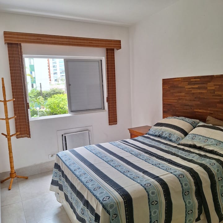 Chumba kikuu cha kulala. Chumba.