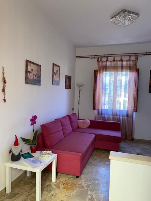 Annuncio Airbnb popolare: Panoramic and quiet in Florence, with parking a Firenze