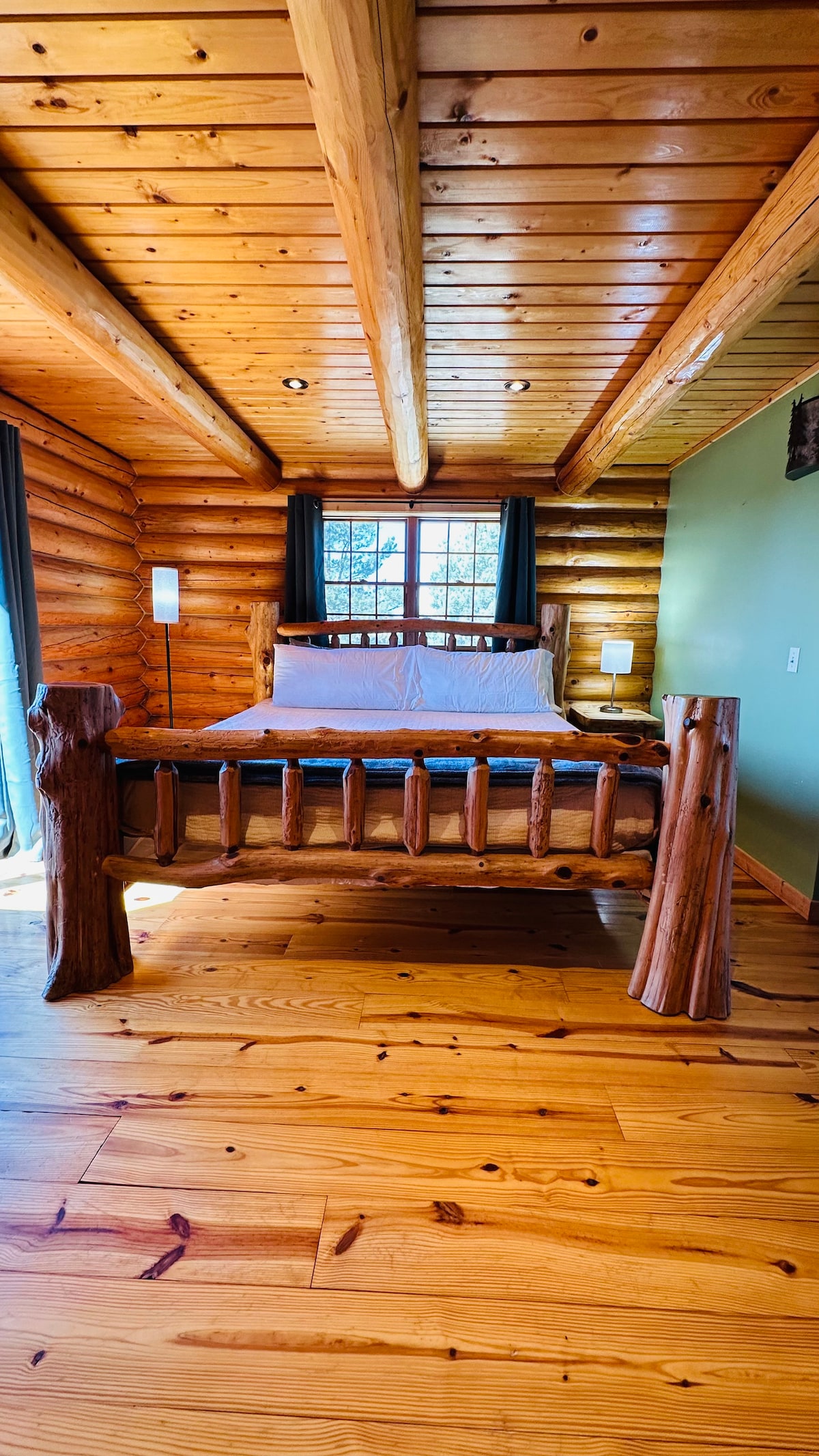 Cama king: colchón de la marca morado 