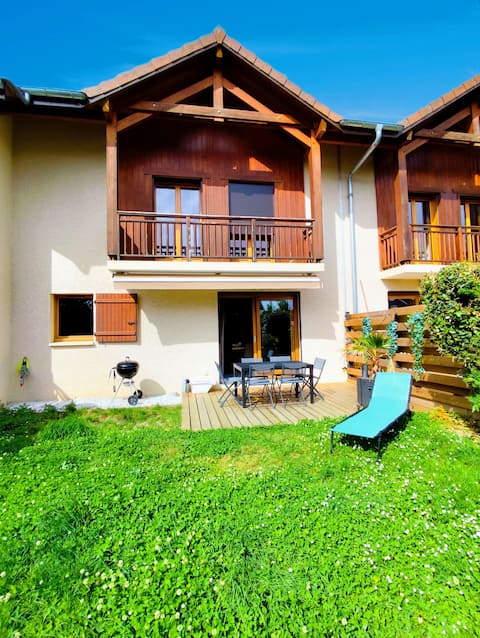 "L'Atelier du Voyageur" Triplex, Garden & Parking