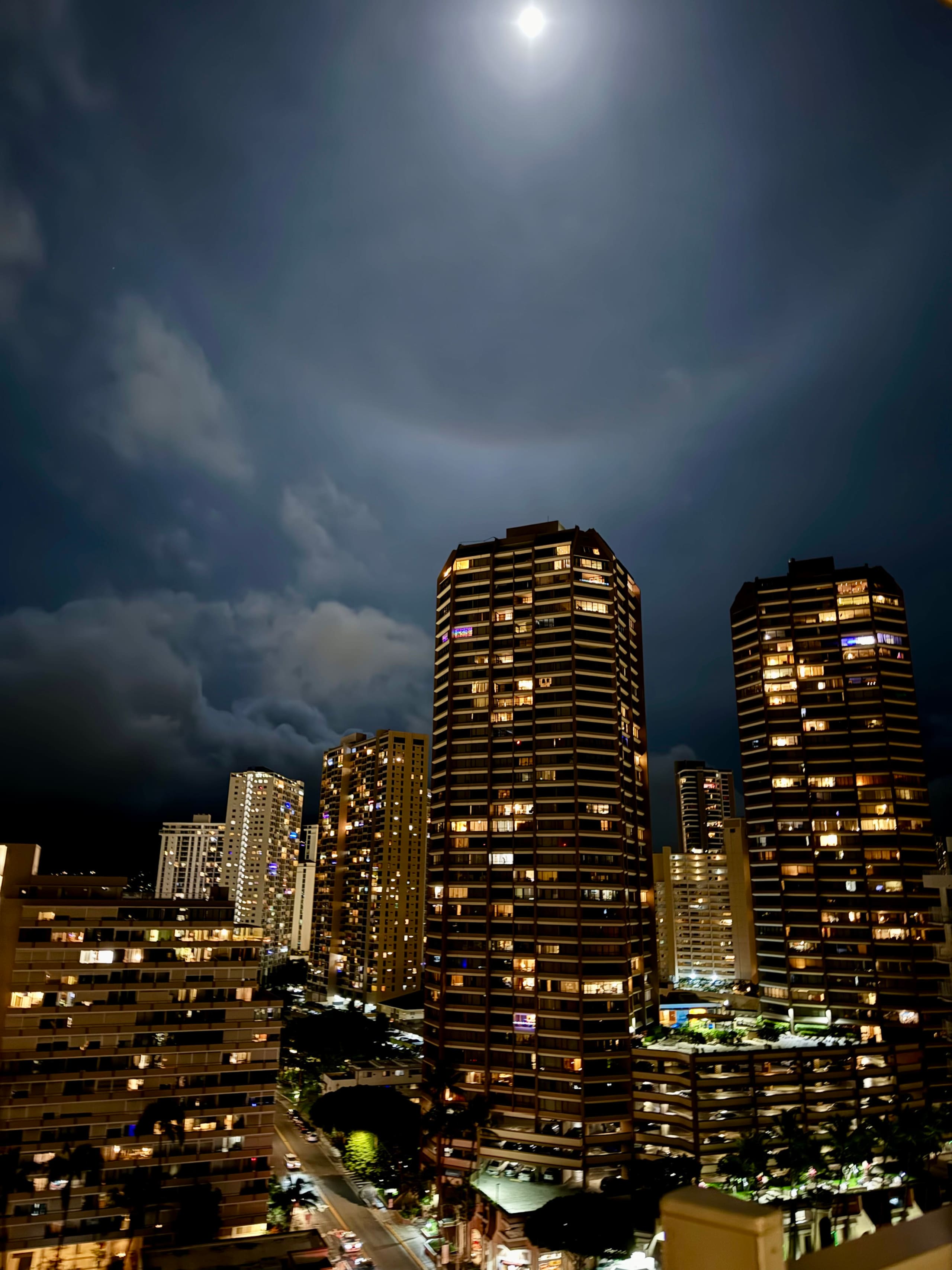 Waikiki Studio with Mountain View~Honolulu - Image 15
