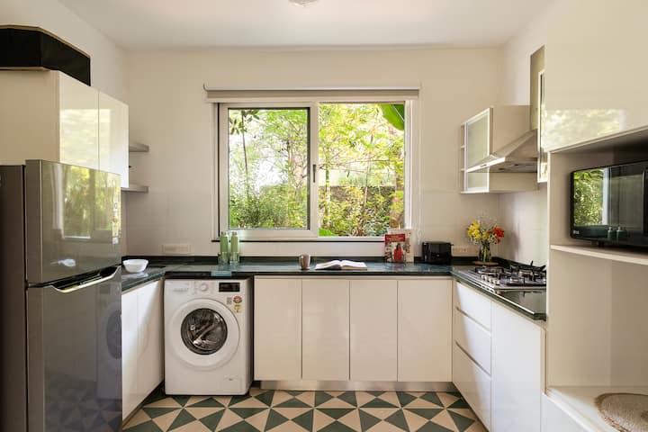 Fully equipped kitchen