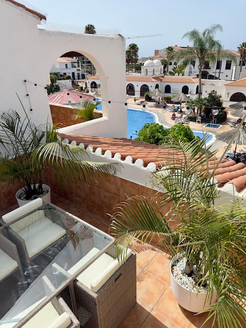 Teide view Apartment with heated pool air con golf
