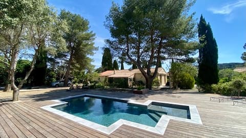 Quiet villa – Private heated pool
