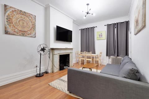 Top Airbnb: 1BR located in heart of Manhattan/ Near All in Murray Hill Kips Bay