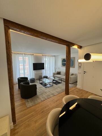 Excelente piso en Recoletos, Barrio de Salamanca gallery image 2