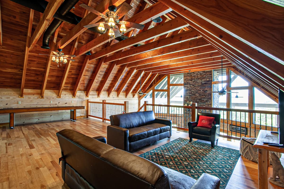 Living room 4 at Majestica Lodge