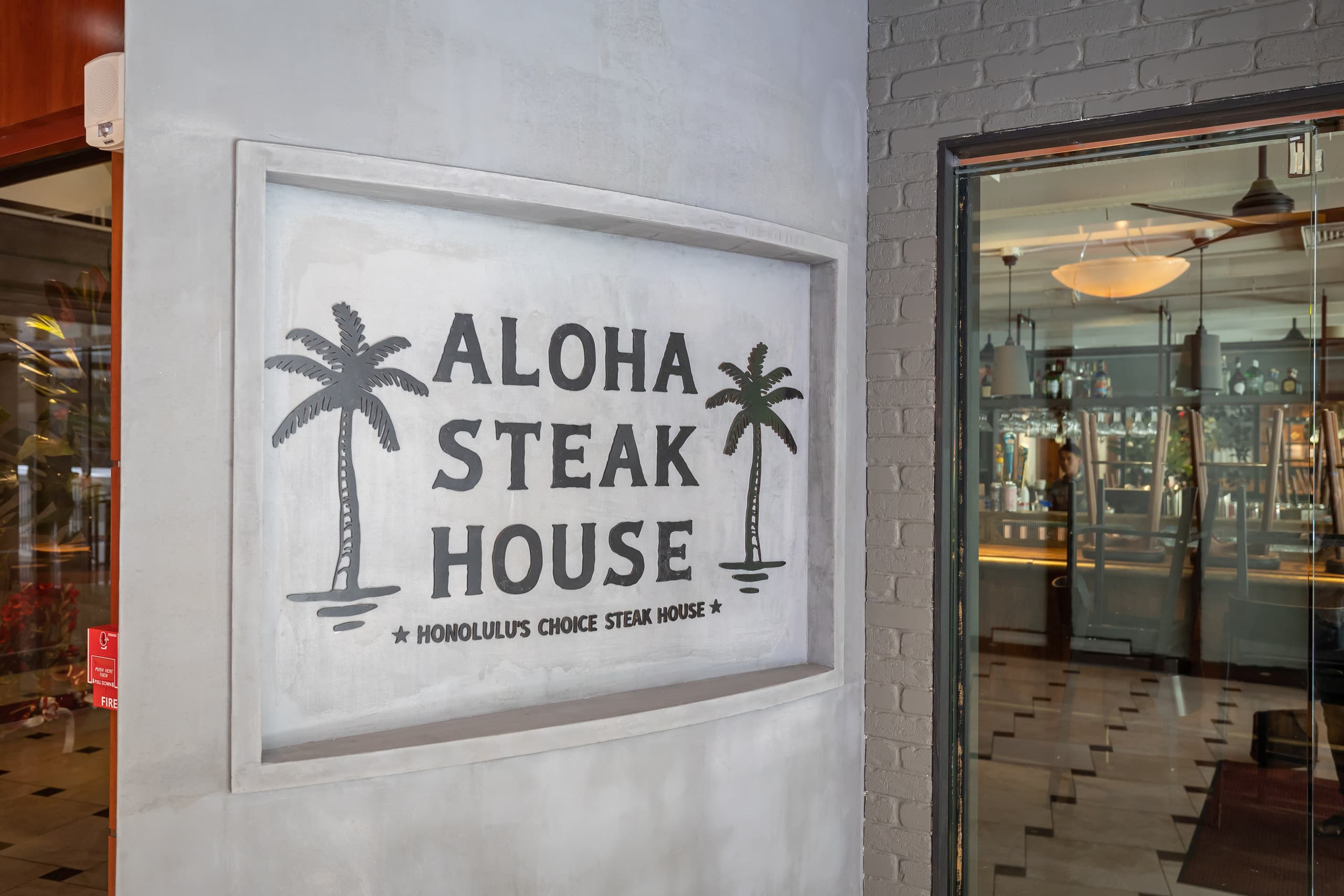 Condo in Honolulu · ★4.7 · 1 bedroom · 2 beds · 1 private bath - Image 40