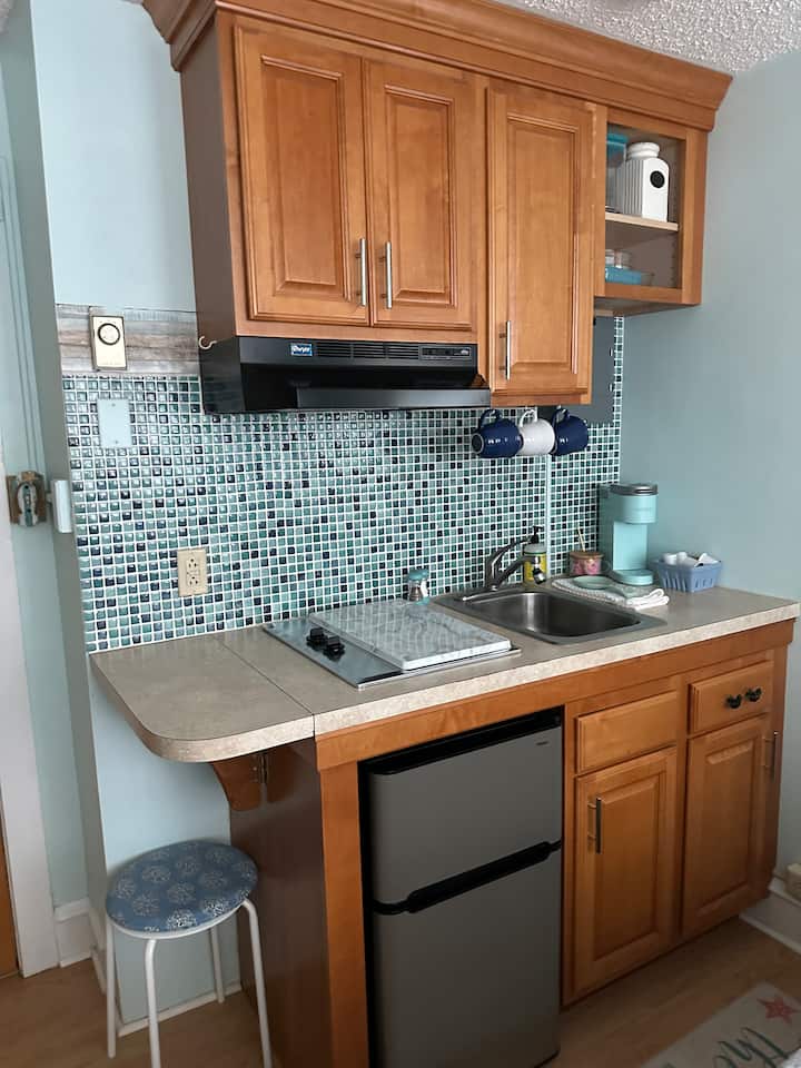 Renovatedbeach Block Ocnj Studio W Tags+chairs - Sea Isle City, NJ