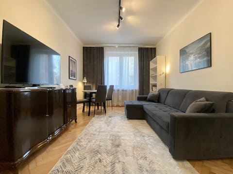 Successful Airbnb property: Apartment near Manufaktura in łódź Bałuty