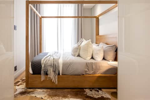 The Cassini Diamond @ Ellipse Waterfall