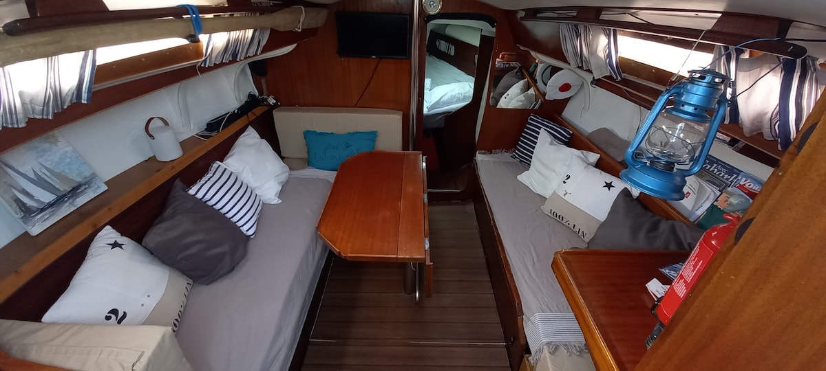 Top Airbnb: Unusual stay in the heart of Brest in Brest