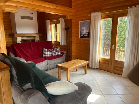 Top Airbnb: Cozy chalet by the slopes à Bolquère