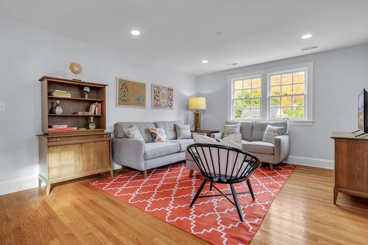 Crystal Springs Flat #2, Upper - Roanoke, VA