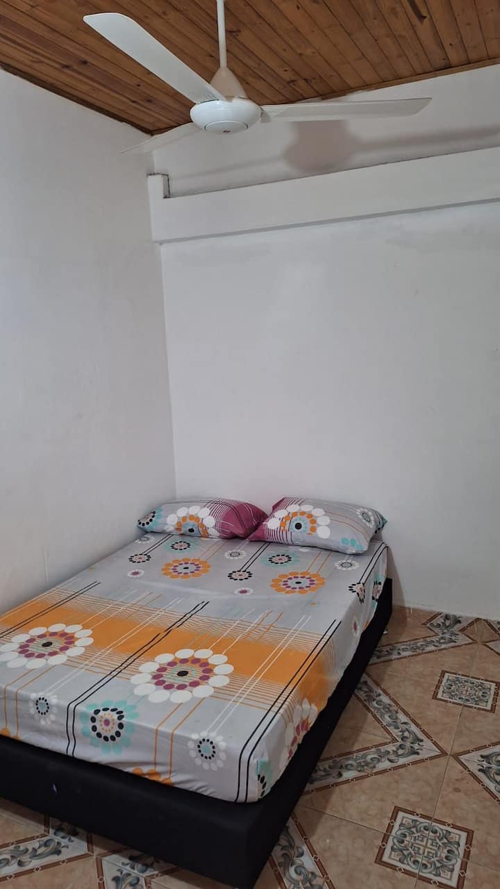 غرفة النوم 1