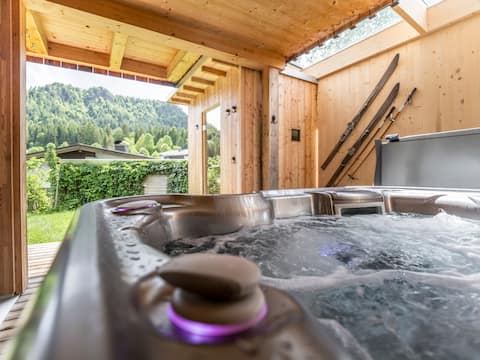 Chalet Main. Lodge • Cinema • Sauna